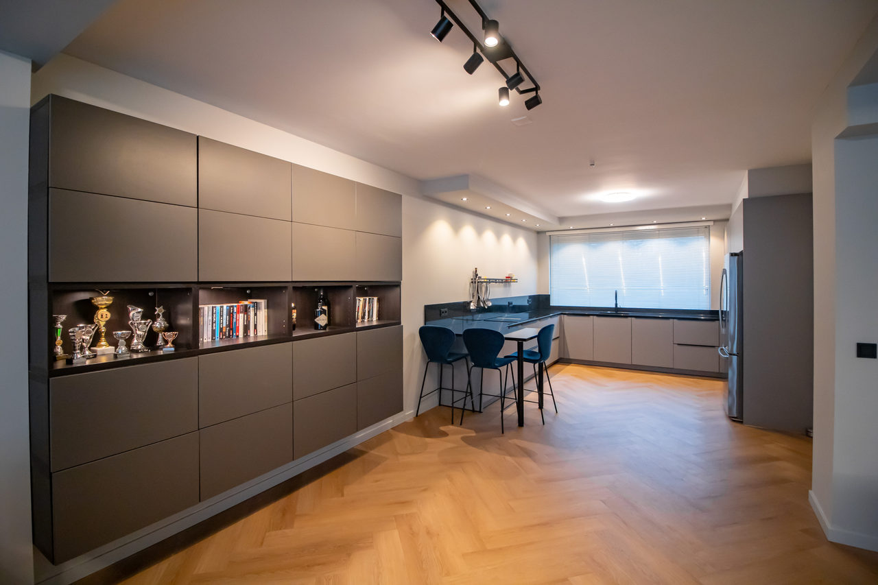Cloudy blue: home interior design in Amstelveen, photo 12 of 31