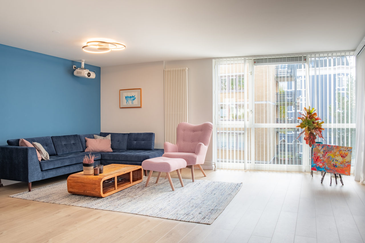 Blue and Pink: home interior design in Amsterdam, photo 1 of 46