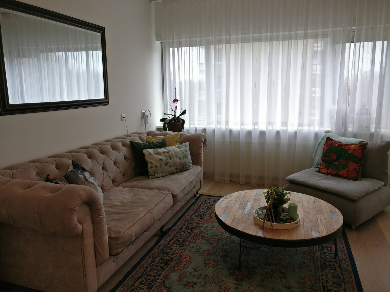 Eclectic Chic: home interior design in Amsterdam