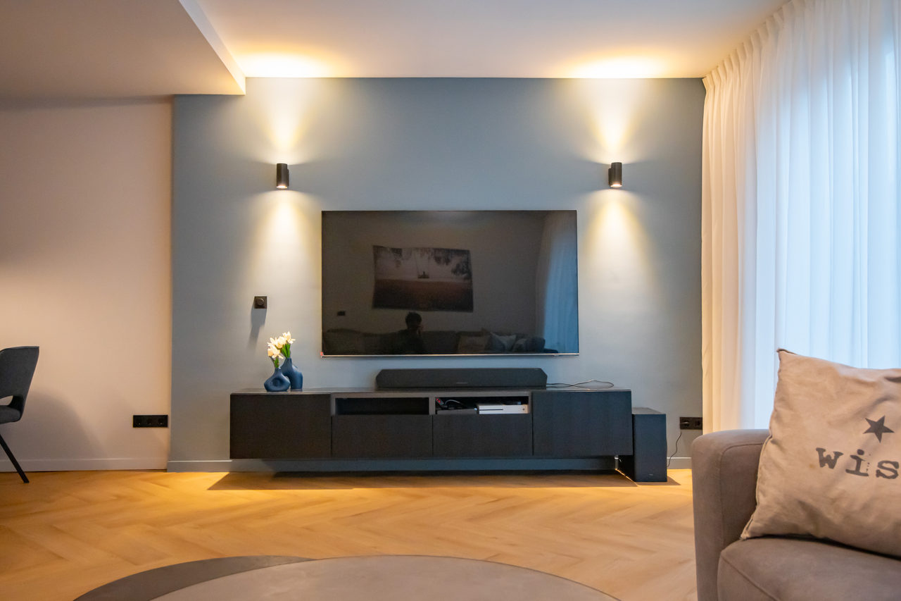Cloudy blue: home interior design in Amstelveen, photo 5 of 31