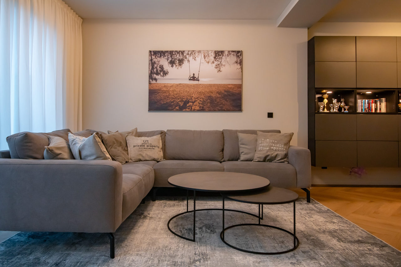 Cloudy blue: home interior design in Amstelveen