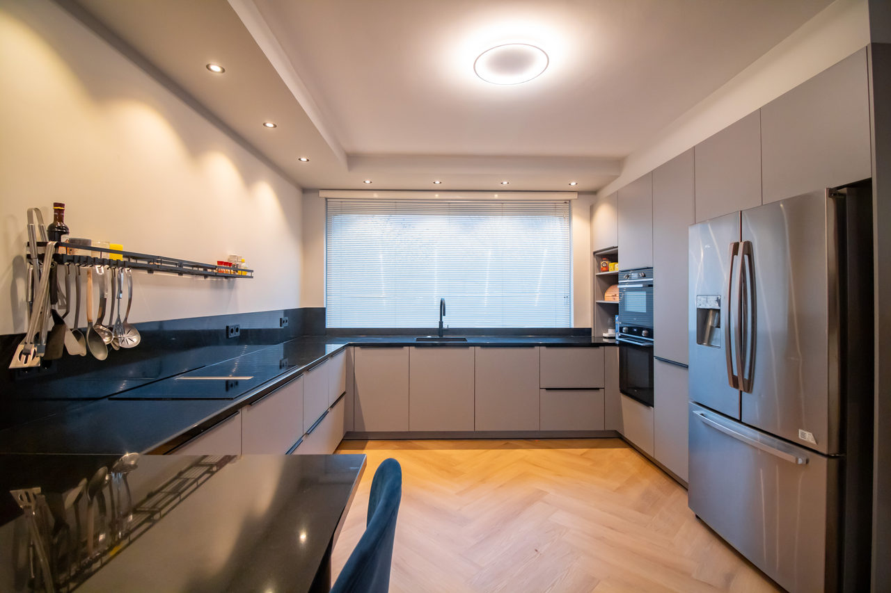 Cloudy blue: home interior design in Amstelveen, photo 17 of 31