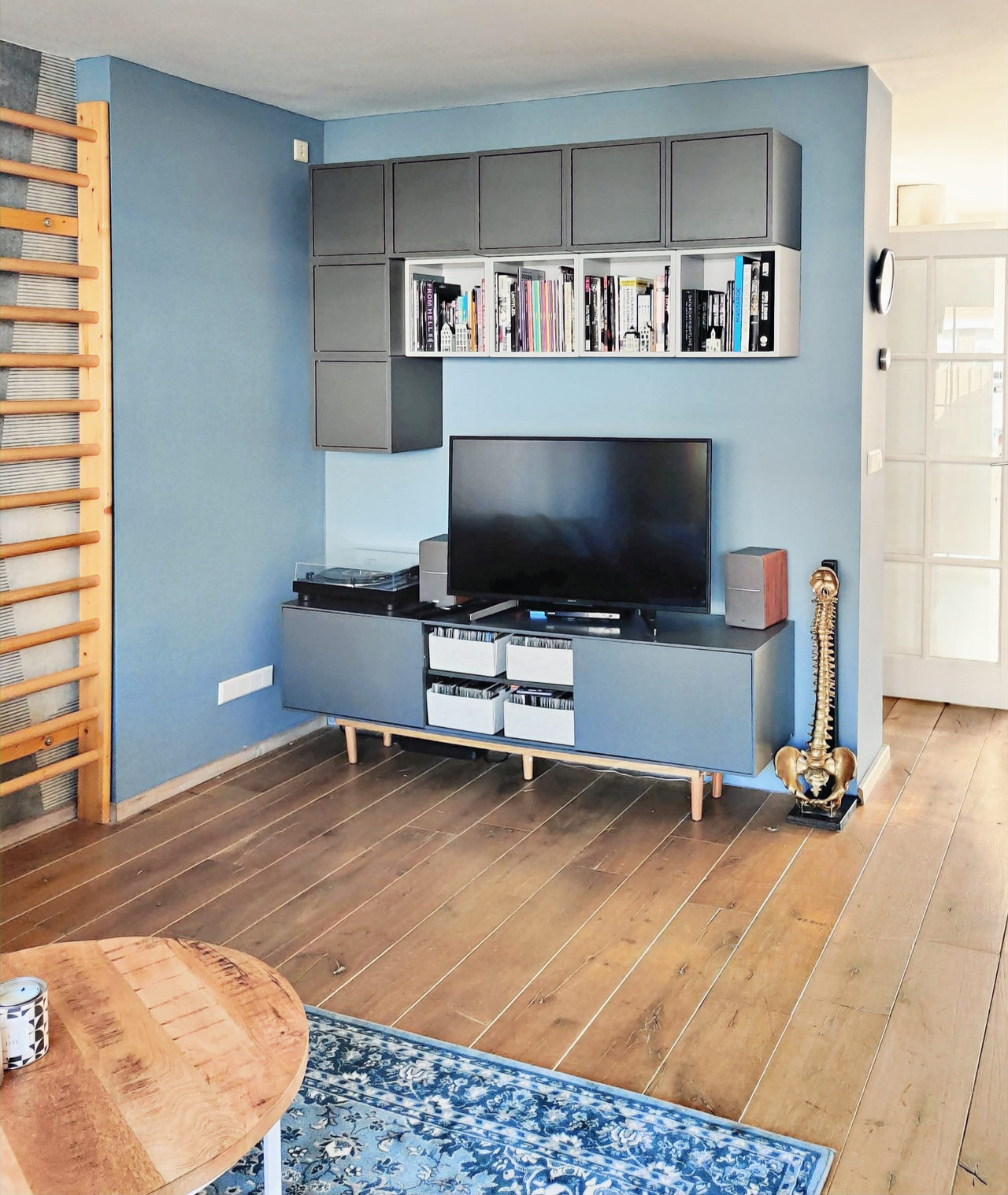 Smokey sky lounge: home interior design, photo 11 of 24
