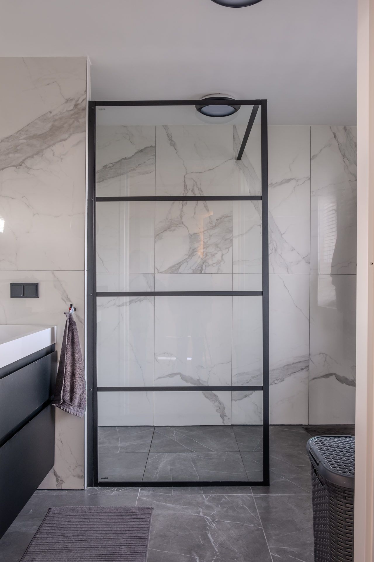 Modern- Luxury: home interior design in Amstelveen, photo 24 of 45