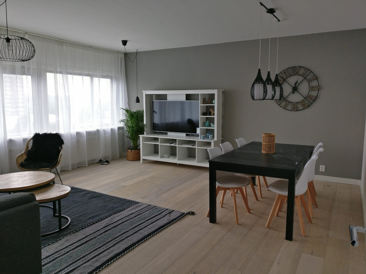 Almond Blossoms: rental property interior design in Amsterdam, photo 5 of 17