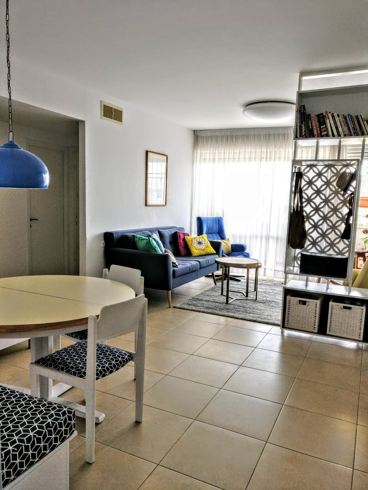 Mediterranean In Netanya: home interior design in Netanya, photo 1 of 16