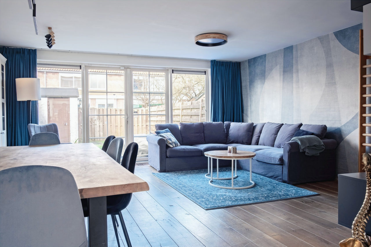 Smokey sky lounge: home interior design, photo 14 of 24