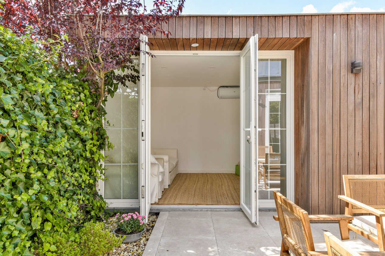 Entrance to guest unit, Golden Sands in Amsterdam