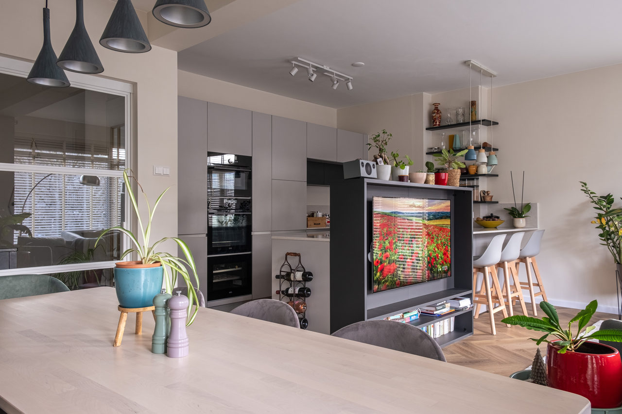 Screen Cuisine: kitchen design in Amsterdam, photo 11 of 28